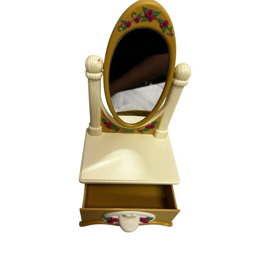 Fisher Price briarberry mirror wedding table‎